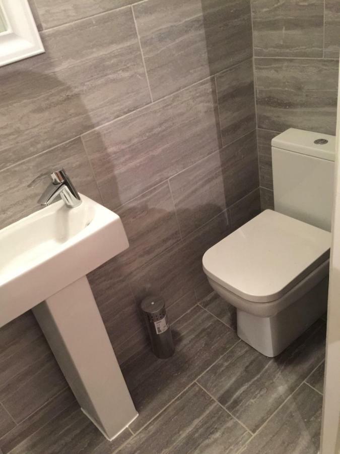 Abbey Wood Station Five Bedroom Self Contained House Exterior foto