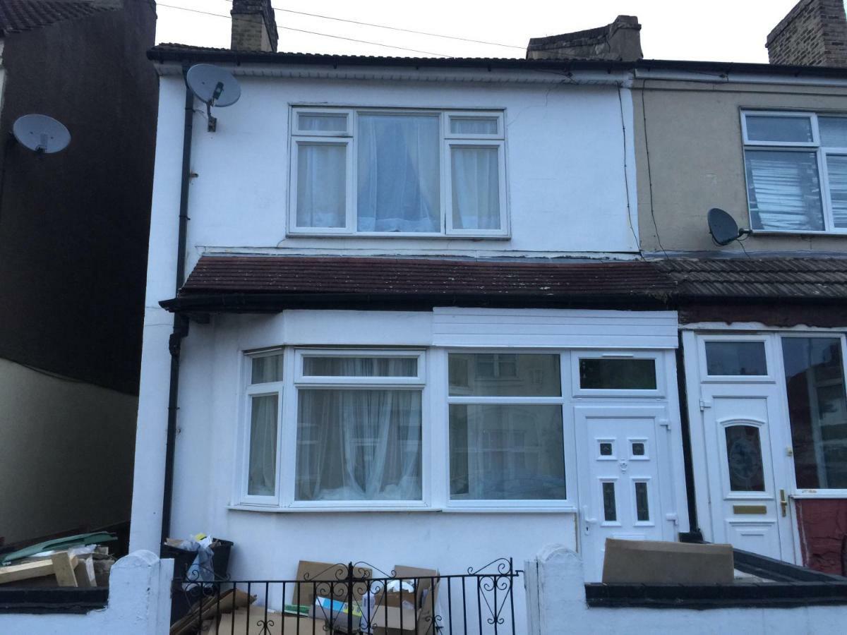 Abbey Wood Station Five Bedroom Self Contained House Exterior foto